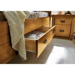 Lit En Bois Massif Bergen -Reflet Maison 1000125551 211122 08323602105 DETAILS P000000001000125551