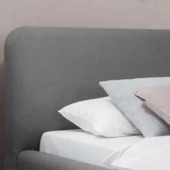 Lit Capitonné Mattis -Reflet Maison 1000126027 180727 14561318 GALLERYIMAGES P000000001000126027