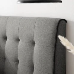 Lit Capitonné Almonte -Reflet Maison 1000131989 191031 06201400009 DETAILS P000000001000131989