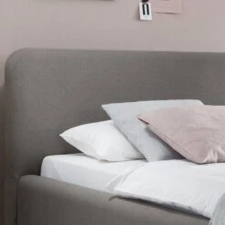 Lit Capitonné Mattis -Reflet Maison 1000176634 190819 10185900126 DETAILS P000000001000176634