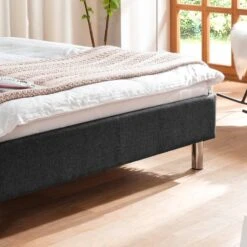 Lit Capitonnée Hip Hop -Reflet Maison 1000213915 200514 14300700030 DETAILS P000000001000213915