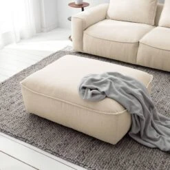 Repose-pieds Capitonné Buckley -Reflet Maison 1000216984 210215 12145500026 MOOD DETAILS P000000001000216984 mood