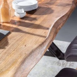 Table Glenside -Reflet Maison 1000227844 211117 08482400076 DETAILS P000000001000227844