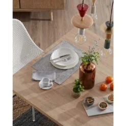 Table Karmi II -Reflet Maison 1000276545 210629 15001500075 MOOD DETAILS P000000001000276545 mood