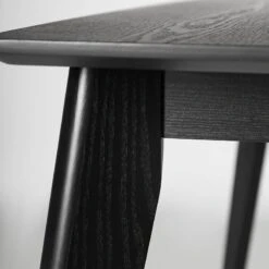 Table Freda -Reflet Maison 1000281759 230620 050 DETAILS P000000001000281759