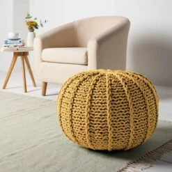 Pouf Hawar -Reflet Maison 1000292672 211005 10323900066 MOOD DETAILS P000000001000292672 mood