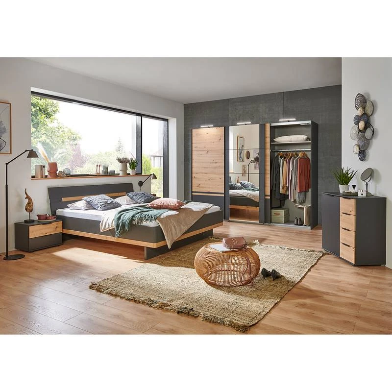 Lit Gibraltar I 2 Lit Gibraltar I – Image 2