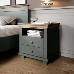 Table De Chevet Emmanuela -Reflet Maison 1000335867 220225 020 MOOD DETAILS P000000001000335867 mood