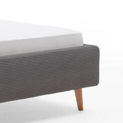 Lit Capitonné Mattis I 39 Lit Capitonné Mattis I -Reflet Maison 1000345431 220425 060 DETAILS P000000001000345431