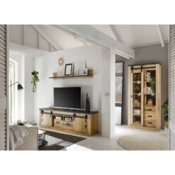 Vitrine Shutter -Reflet Maison 1000348691 220505 021 MOOD DETAILS P000000001000348691 mood