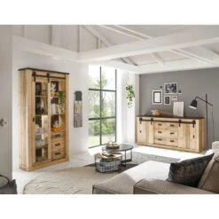 Vitrine Shutter -Reflet Maison 1000348691 220505 022 MOOD DETAILS P000000001000348691 mood