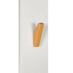 Porte-manteau mural LINDHOLM 16 Porte-manteau mural LINDHOLM -Reflet Maison 1000364007 230725 050 DETAILS P000000001000364007