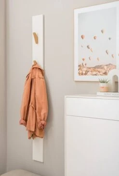 Porte-manteau mural LINDHOLM 12 Porte-manteau mural LINDHOLM -Reflet Maison 1000364007 230913 021 MOOD DETAILS P000000001000364007 mood