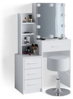 Coiffeuse Conrada Blanc & LED -Reflet Maison 2ed826e4f1424697981ba47d4d706b4c.cropped 87 56 682 919.processed