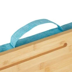 Support Pour Ordinateur Portable En Bleu -Reflet Maison 444281c4970b4a9cb590541f3c77598b