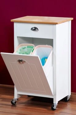 Bar Avec Un Panier -Reflet Maison b519cc51bc614fa18e5aa80656ff178b