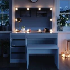 Coiffeuse Sherry Avec Miroir, Banc, LED -Reflet Maison bd18aafd37804b84a00b24d540c9f17c