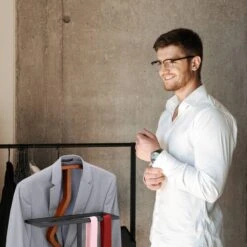 Valet De Nuit En Bois & Métal -Reflet Maison dfed01f466b442ce8d62dee556b0e41a