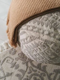 Pouf Elias -Reflet Maison e298bf27454546528e5f95cb0d3b0255