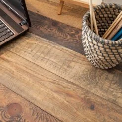 Bureau Tamati -Reflet Maison schreibtisch tamati pinie massiv 4922256